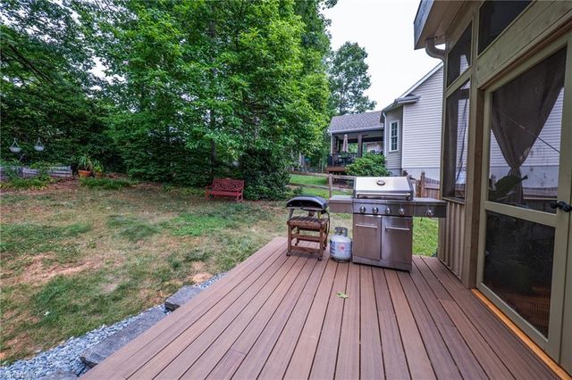 3713 Burbank Lane, Winston-salem, NC 27106