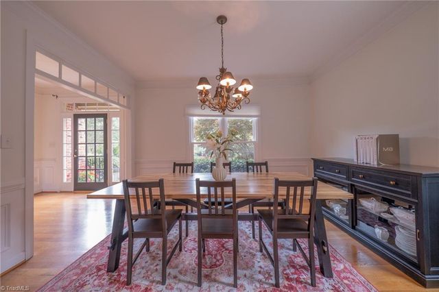 3713 Burbank Lane, Winston-salem, NC 27106