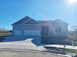 8802 N WESTPOINT Court, Edwards, IL 61528