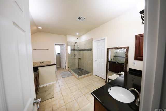 19507 CAMINO RDG, San Antonio, TX 78258