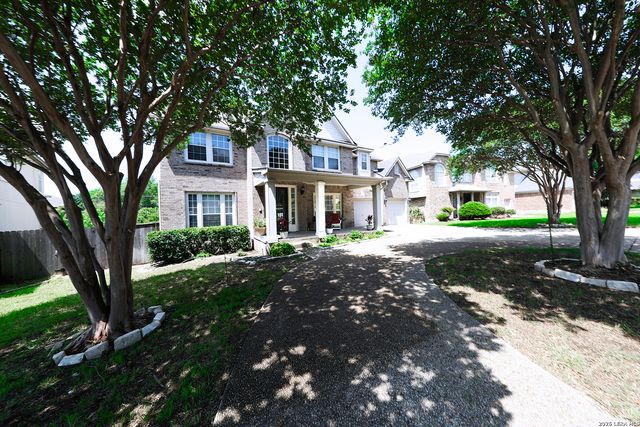 19507 CAMINO RDG, San Antonio, TX 78258