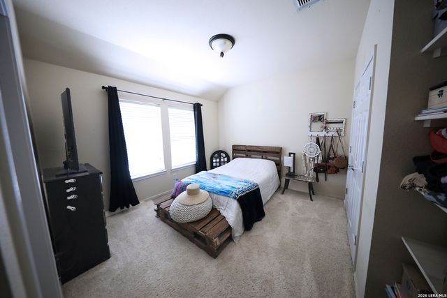 19507 CAMINO RDG, San Antonio, TX 78258