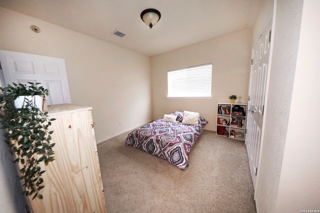 19507 CAMINO RDG, San Antonio, TX 78258