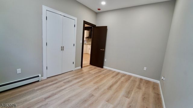 805 3rd Ave, Elizabeth City, NJ 07202