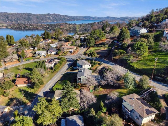 2901 Riviera Heights, Kelseyville, CA 95451