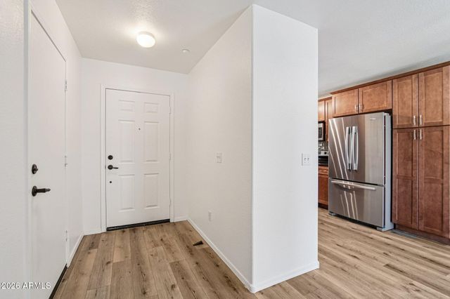 7500 E DEER VALLEY Road 84, Scottsdale, AZ 85255