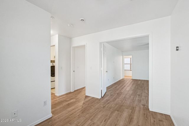 7500 E DEER VALLEY Road 84, Scottsdale, AZ 85255