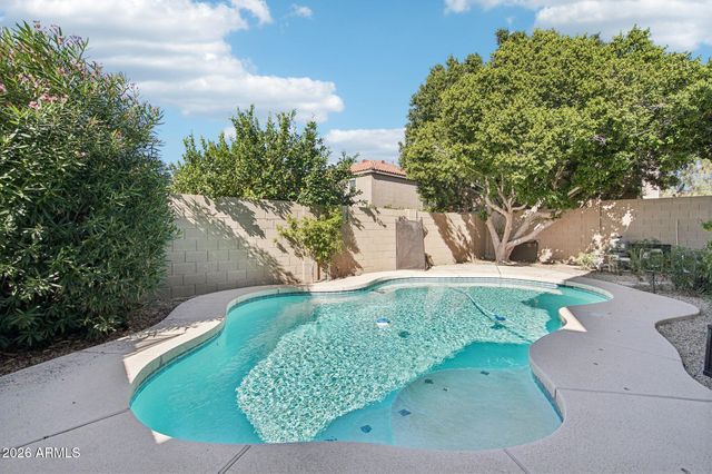 7500 E DEER VALLEY Road 84, Scottsdale, AZ 85255