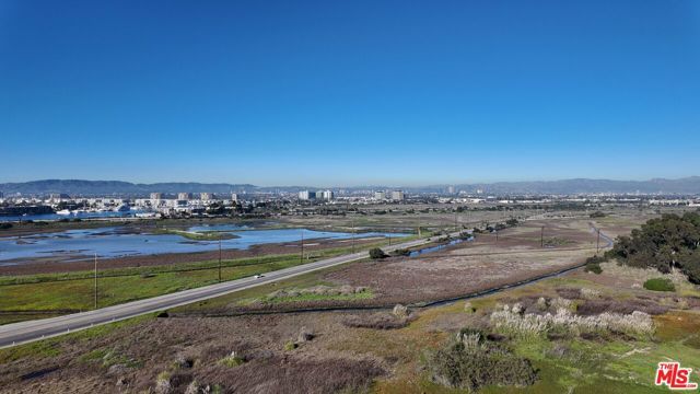 8124 Billowvista Drive, Playa Del Rey (los Angeles), CA 90293