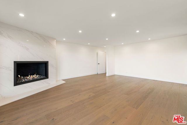 8124 Billowvista Drive, Playa Del Rey (los Angeles), CA 90293