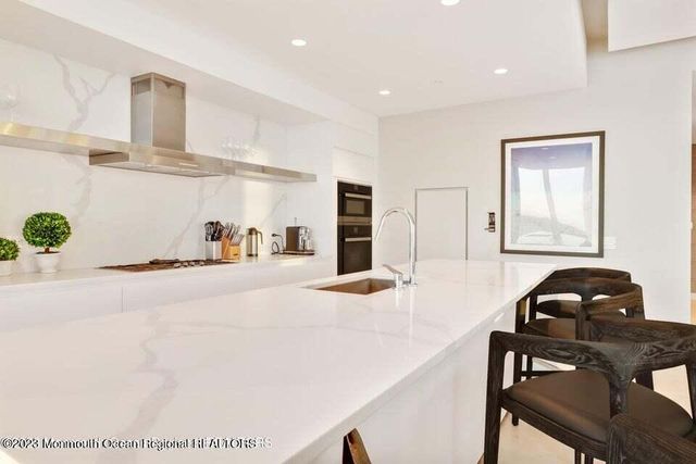 1101 Ocean Avenue N, 902, Asbury Park, NJ 07712