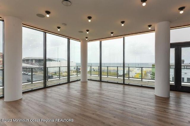 1101 Ocean Avenue N, 902, Asbury Park, NJ 07712