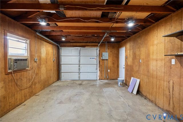 4007 Crystalwood Ln, Henrico, VA 23294