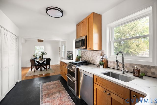 4007 Crystalwood Ln, Henrico, VA 23294