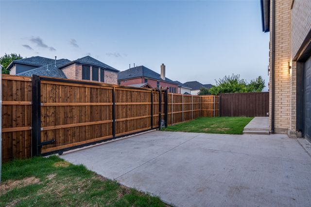 2232 Chenault Drive, Frisco, TX 75033