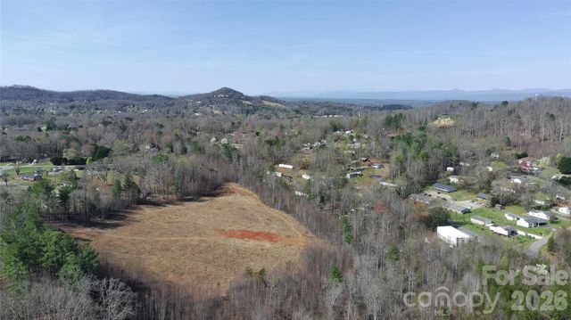 000 Westway Drive SW, Lenoir, NC 28645