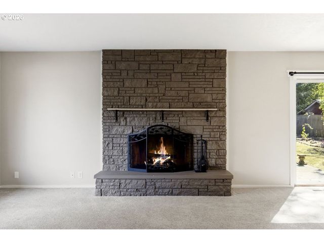 670 Nw CONNELL Ave, Hillsboro, OR 97124