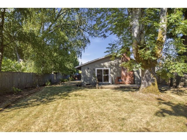 670 Nw CONNELL Ave, Hillsboro, OR 97124