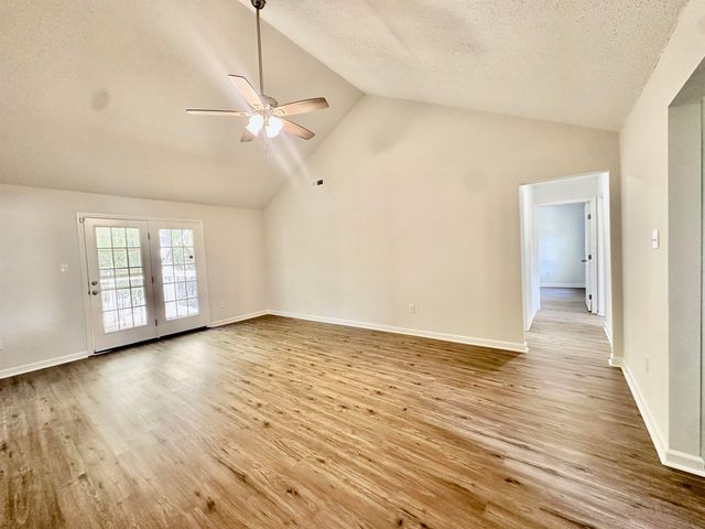 249 MIGNON DR, Atoka, TN 38004