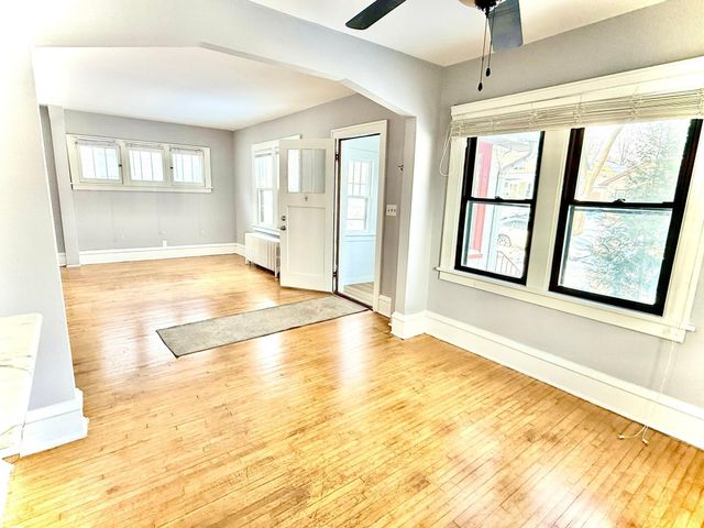 3346 Sheridan Avenue N, Minneapolis, MN 55412