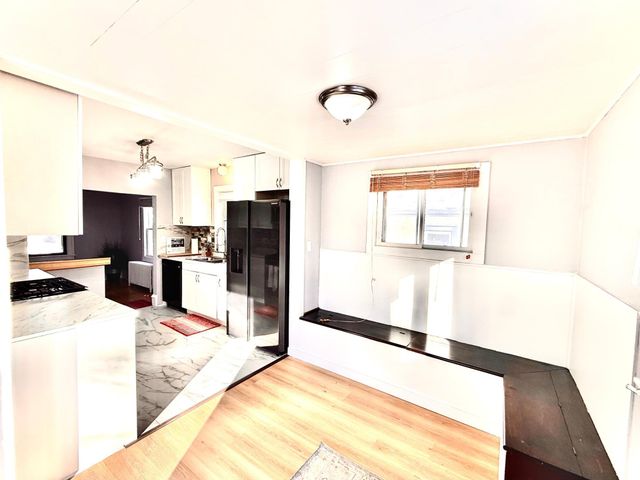 3346 Sheridan Avenue N, Minneapolis, MN 55412