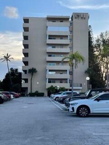 3581 S Ocean Boulevard 7e, South Palm Beach, FL 33480