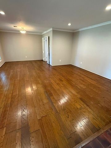 1208 N Cottonwood Drive, Richardson, TX 75080