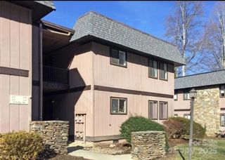 33 Lake Drive G8, Hendersonville, NC 28739