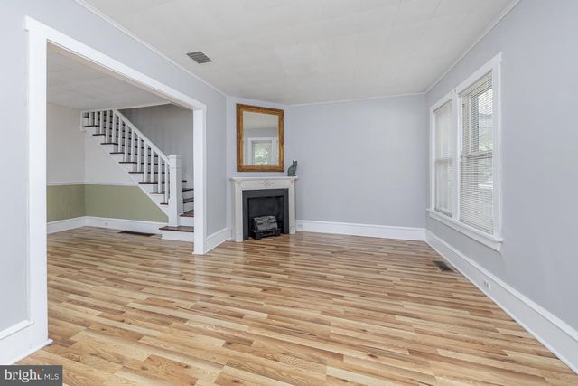 408 WEATHERBY AVE, Swedesboro, NJ 08085