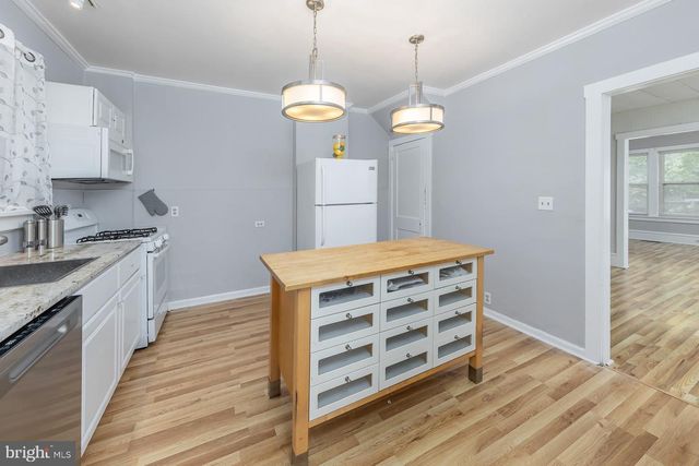 408 WEATHERBY AVE, Swedesboro, NJ 08085