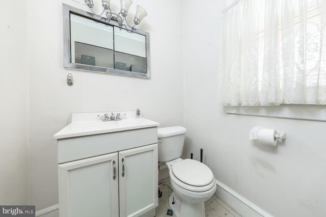408 WEATHERBY AVE, Swedesboro, NJ 08085