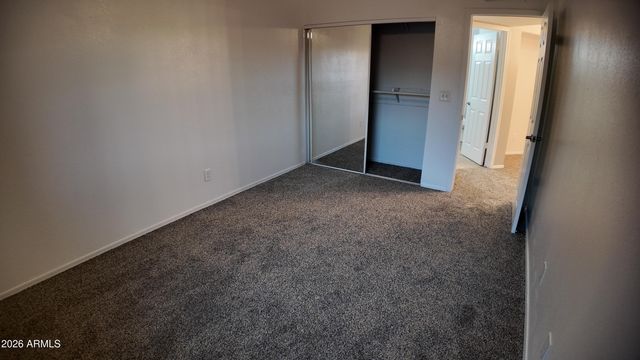 7331 N 44th ave Avenue, Glendale, AZ 85301
