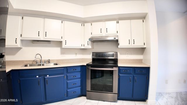 7331 N 44th ave Avenue, Glendale, AZ 85301