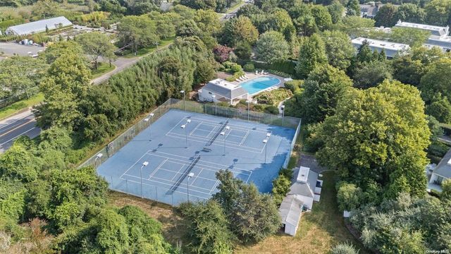 3 Reed Pond Court 3, Water Mill, NY 11976