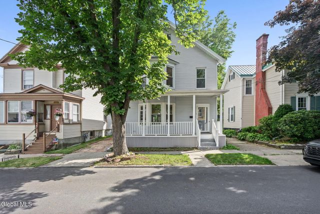 3 Ball Place, Watervliet, NY 12189