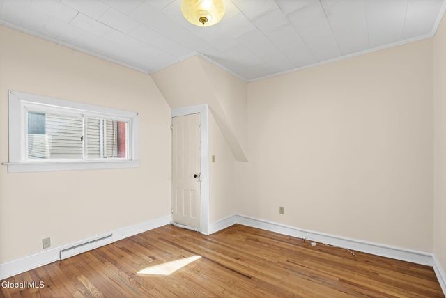 3 Ball Place, Watervliet, NY 12189