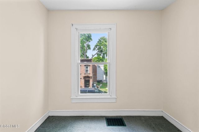 3 Ball Place, Watervliet, NY 12189