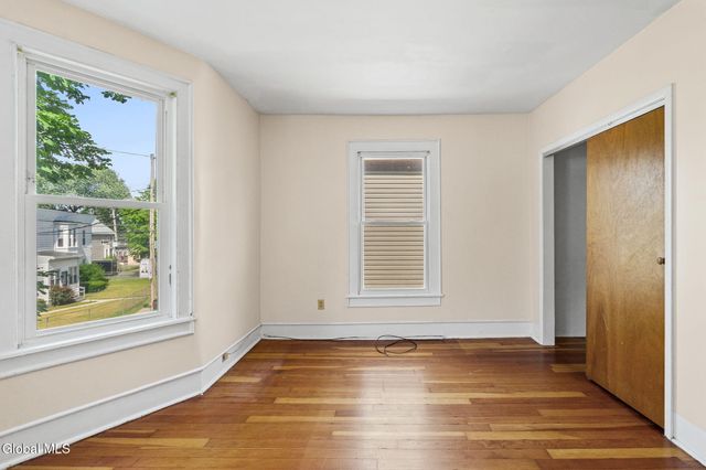 3 Ball Place, Watervliet, NY 12189