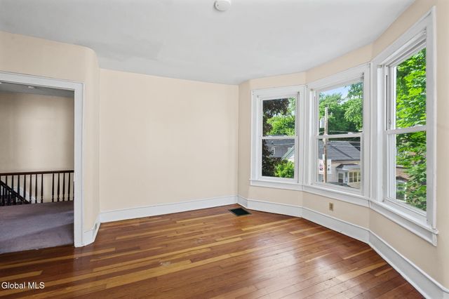 3 Ball Place, Watervliet, NY 12189