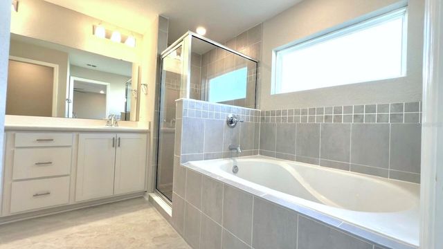 1551 EUCALYPTUS WAY, Davenport, FL 33837