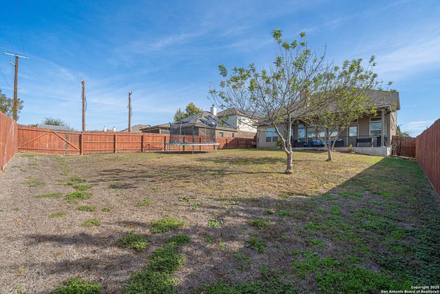 8923 Monument Parke, San Antonio, TX 78254