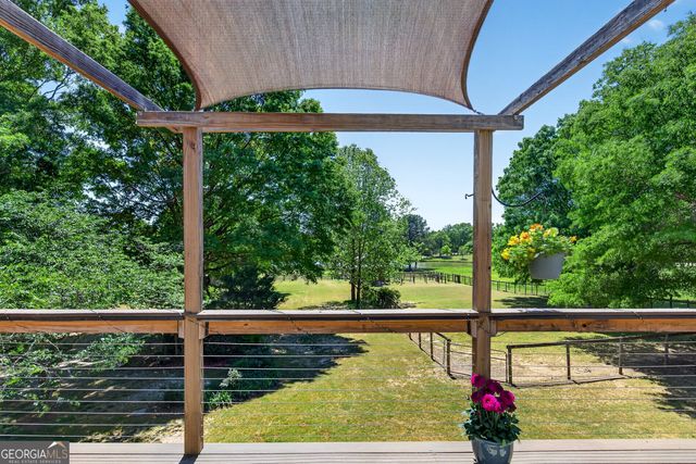 511 W Mcintosh Road, Brooks, GA 30205
