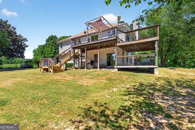 511 W Mcintosh Road, Brooks, GA 30205