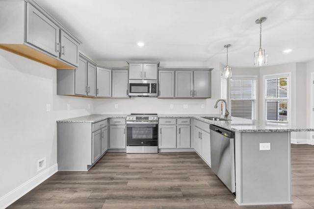 137 Quarry Point Dr C137, Clarksville, TN 37043