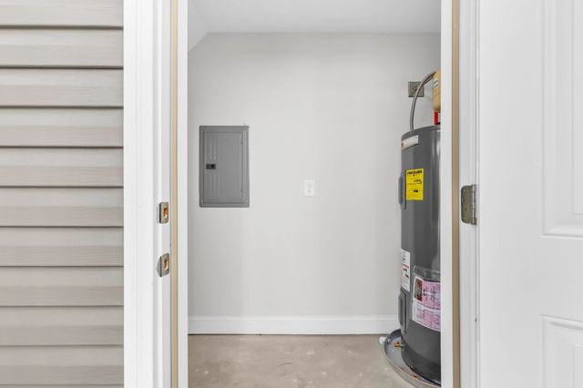 137 Quarry Point Dr C137, Clarksville, TN 37043