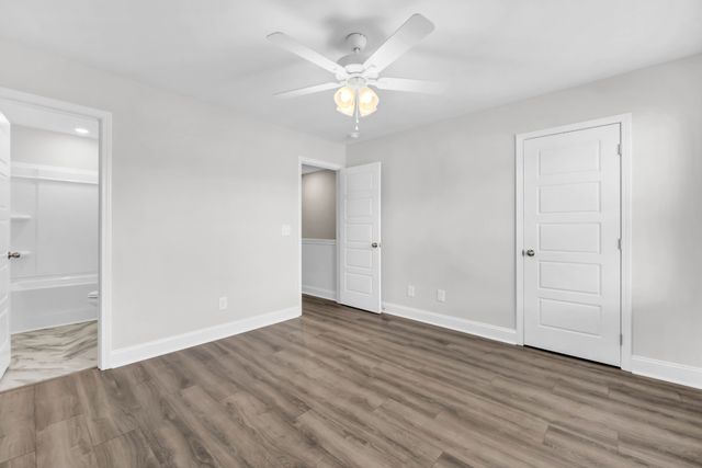 137 Quarry Point Dr C137, Clarksville, TN 37043