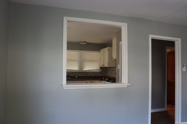 203 Brooks, Schertz, TX 78154