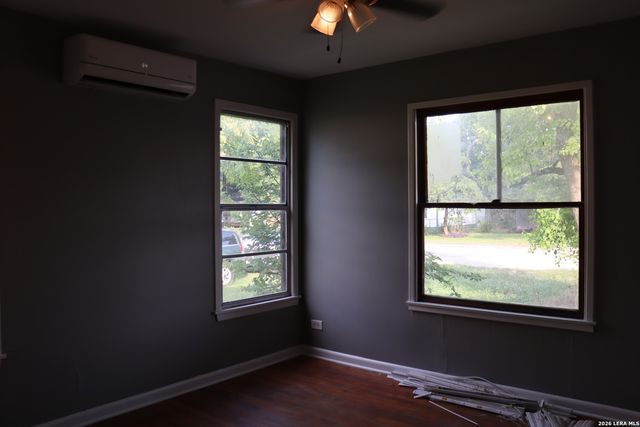 203 Brooks, Schertz, TX 78154