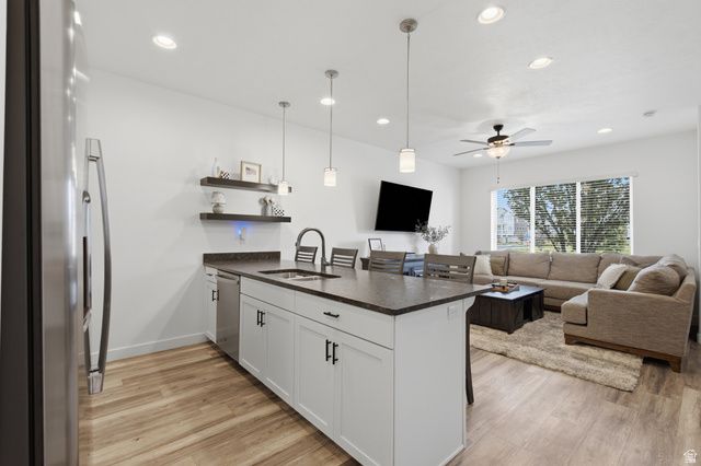 15191 S REINS WAY, Bluffdale, UT 84065