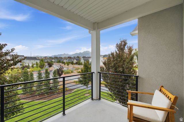 15191 S REINS WAY, Bluffdale, UT 84065